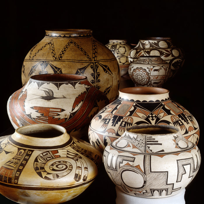 Первые глиняные изделия. Керамика индейцев Пуэбло. Древние Пуэбло керамика. Керамика индейцев Майя Америки. Керамика индейцев Северной Америки.